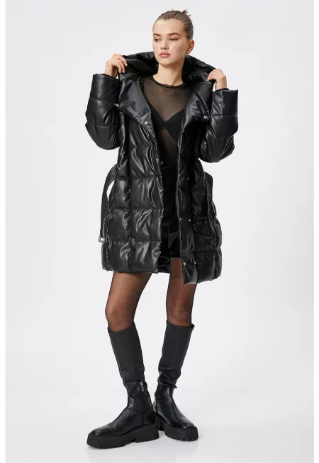 Зимно яке от еко кожа с връзка