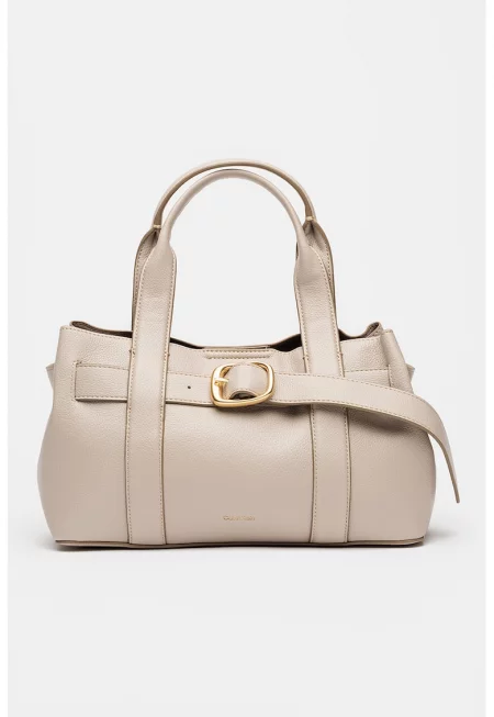 Чанта за рамо от еко кожа с декоративна тока - Бежов