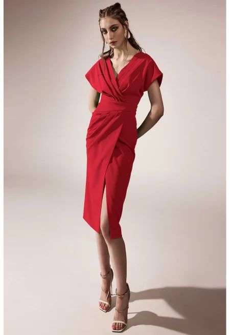 Драпирана рокля с шпиц - Червен