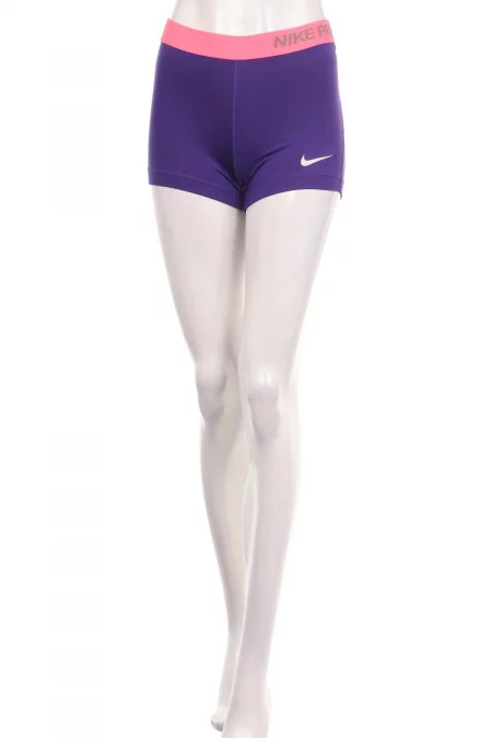 Дрехи Спортни къси панталони NIKE