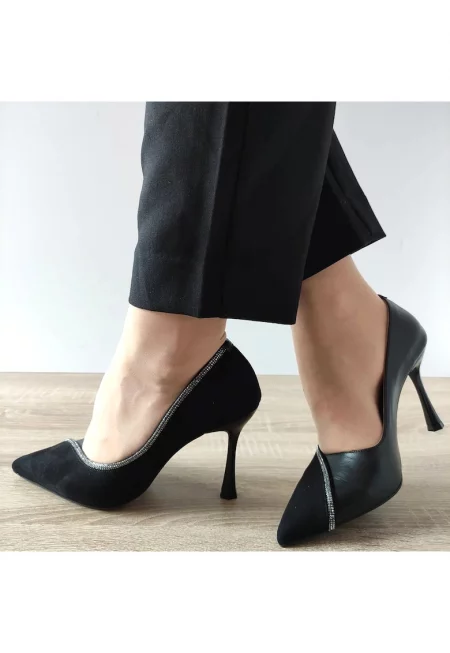 Елегантни дамски обувки  049-753 Черни + Кадифе -