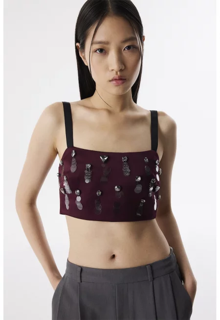 Къс топ с пайети и декоративни камъни