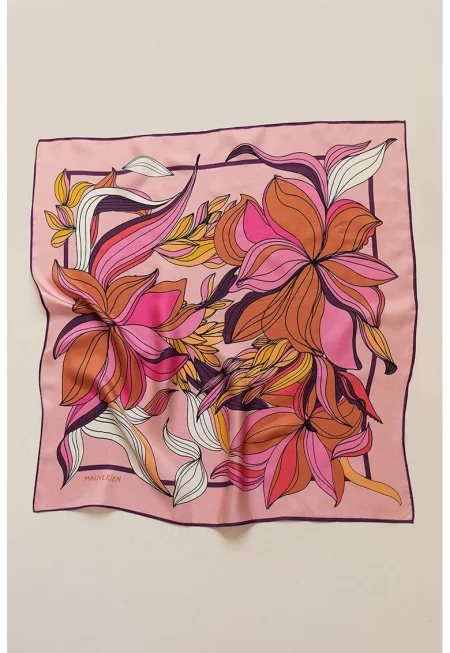 Квадратен копринен шал с флорален десен