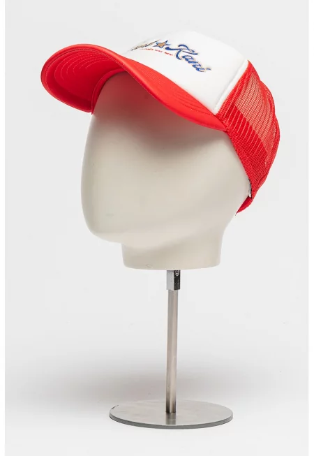 Мрежеста шапка с бродирано лого