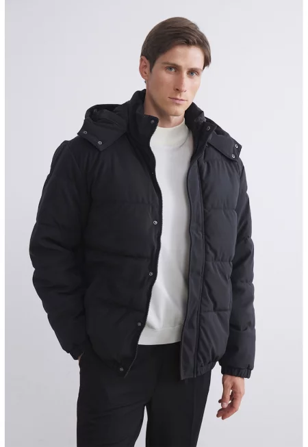 Подплатено зимно яке с еластичен подгъв