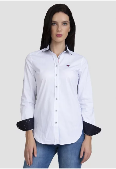 Риза с контрасти