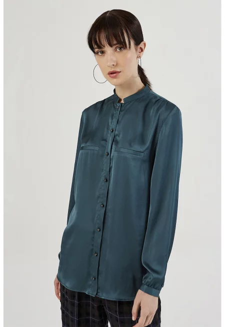 Сатинирана риза