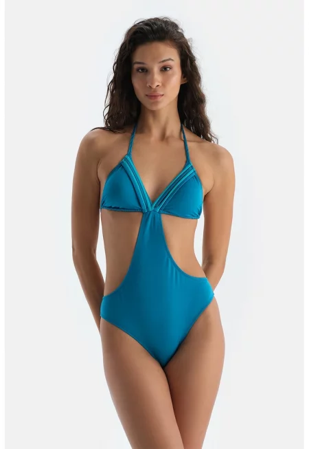 Цял бански - Син