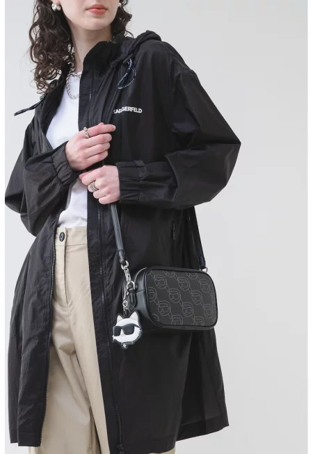 Яке с лого - Черен