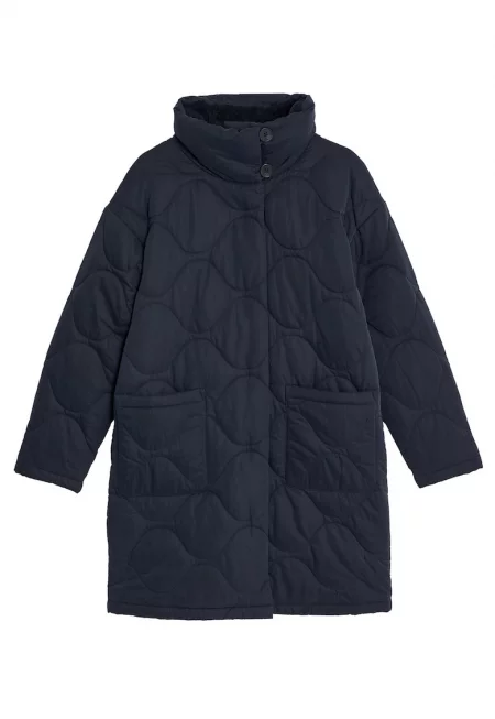 Зимно капитонирано яке