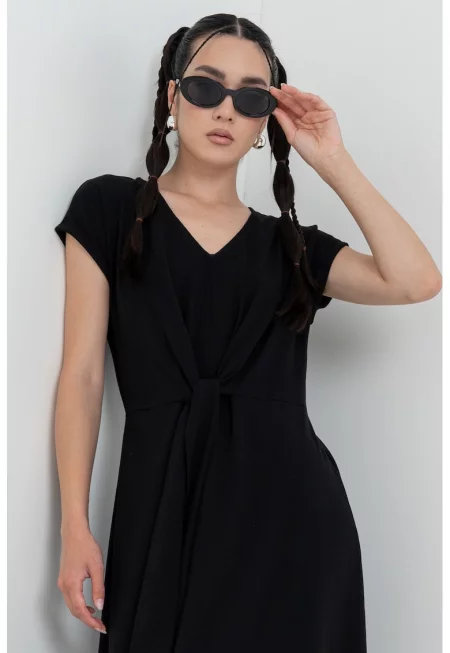 Дълга шпиц рокля