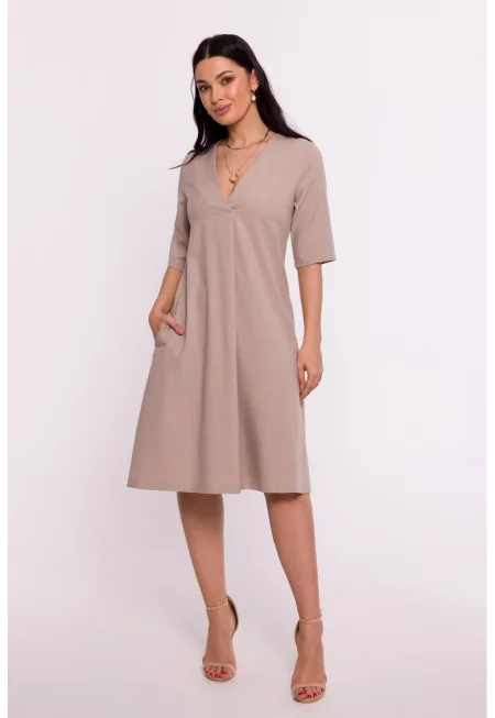 Дамска рокля с V-образно деколте - Бежов