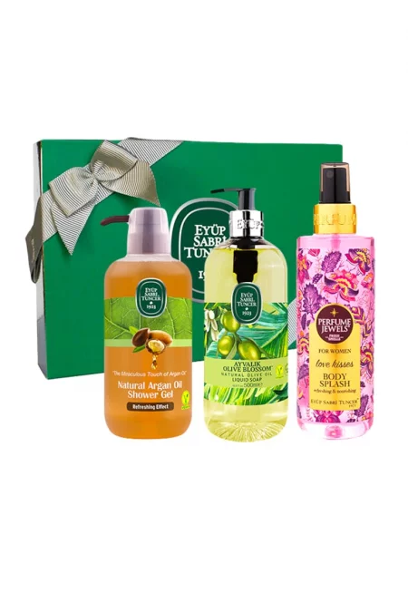 Комплект Eyup Sabri Tuncer - Душ гел с натурално арганово масло 600 ml - Течен сапун Ayvalik Olive Blossom Natural Olive Oil 500 ml - Спрей за тяло Love Kisses 250 ml