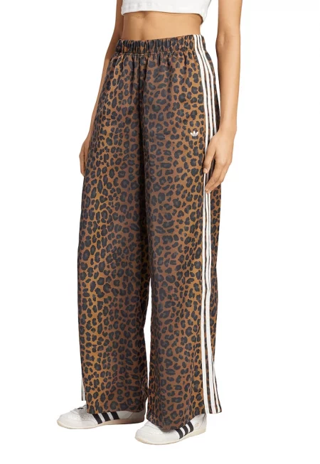 Разкорен панталон с висока талия