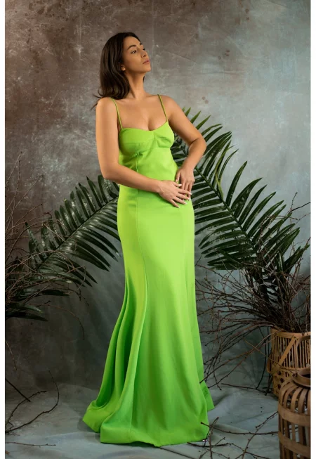 Рокля Raisandra Siren с отвор на гърба - Електриково Зелено