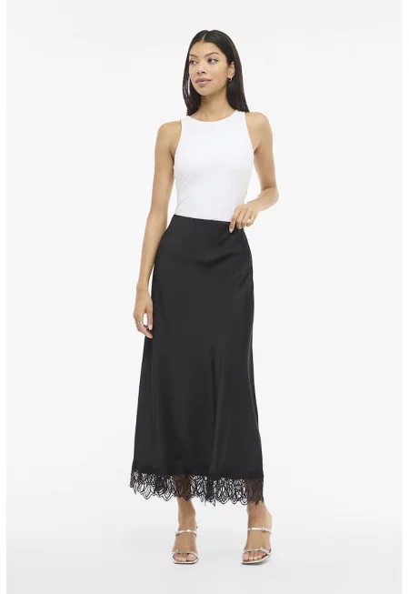 Сатинирана пола с дантела