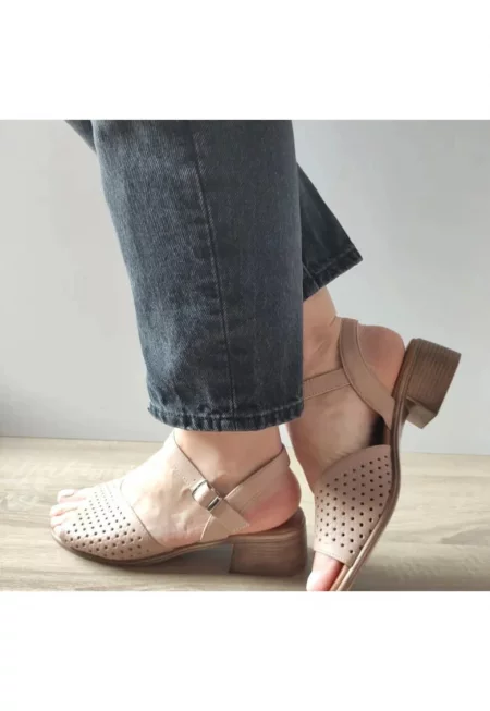 Дамски ежедневни сандали  160028C 03-N Бежов - Бежов - Бежов