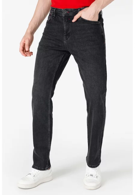 Дънки със средновисока талия