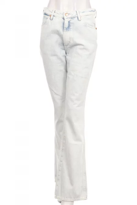 Дрехи Дънки WRANGLER