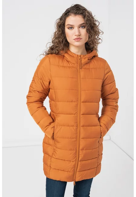 Олекотено дълго зимно яке