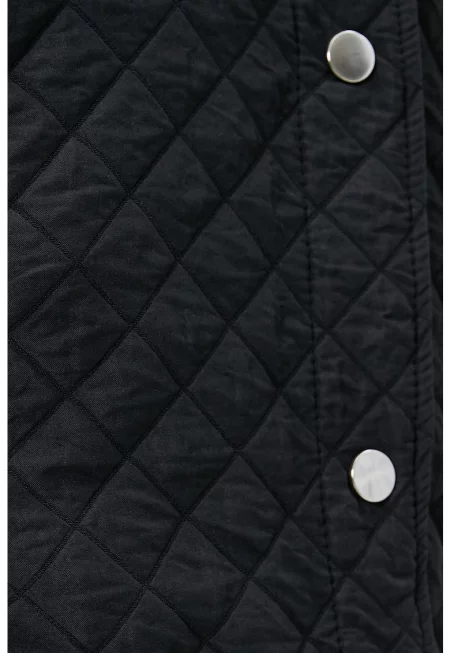 Свободно капитонирано яке с качулка