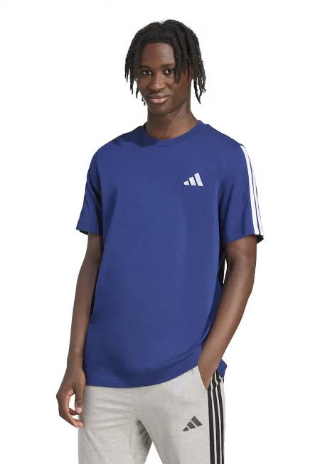 Тениска с овално деколте