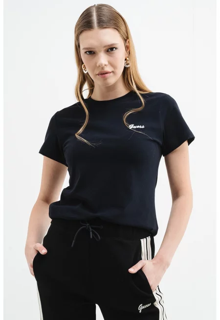 Тениска с овално деколте