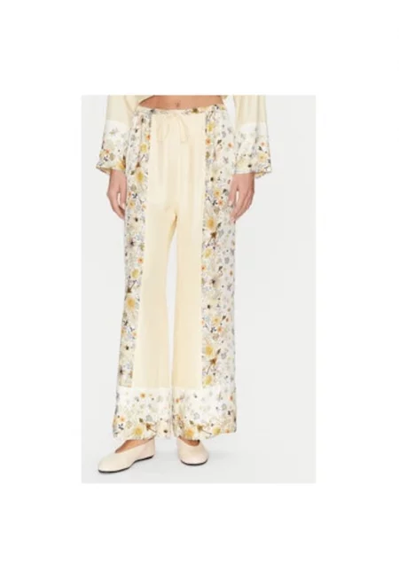 Дамски панталон -  304893001 - Копринен - Бежов - Бежов