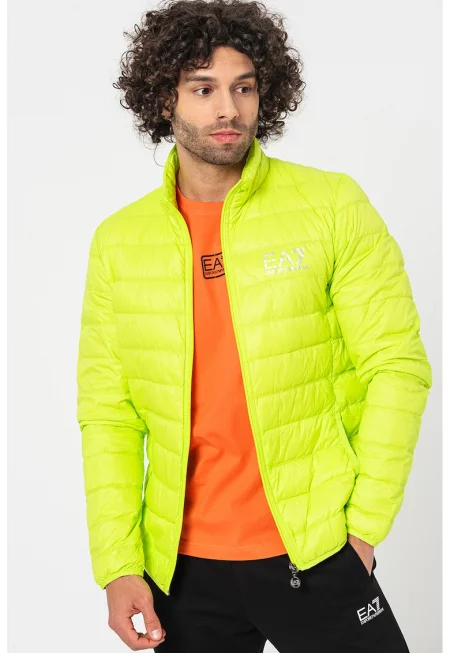 Олекотено зимно яке с пухена вата