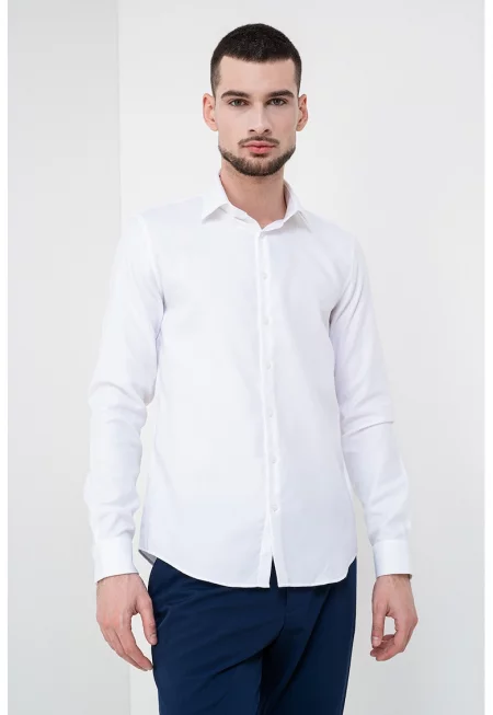 Риза с остра яка - Бял