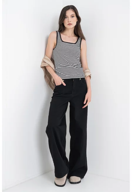 Танк топ с квадратно деколте