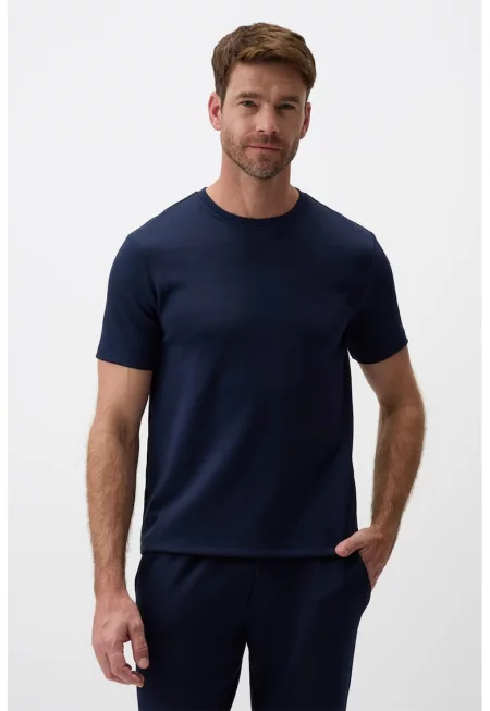 Тениска с модал с овално деколте