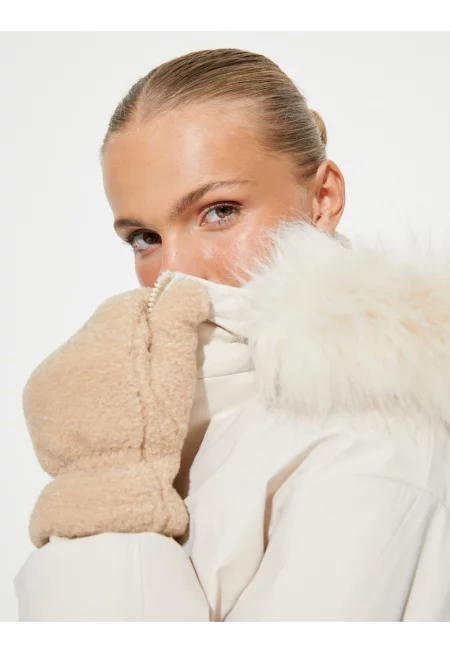 Зимно яке с качулка и връзка