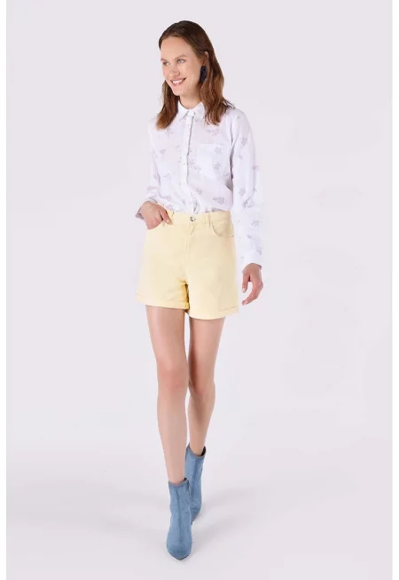 Дънков къс панталон с навити маншети