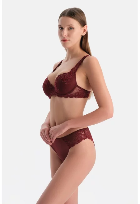 Дантелен сутиен с подплънки - Бордо -