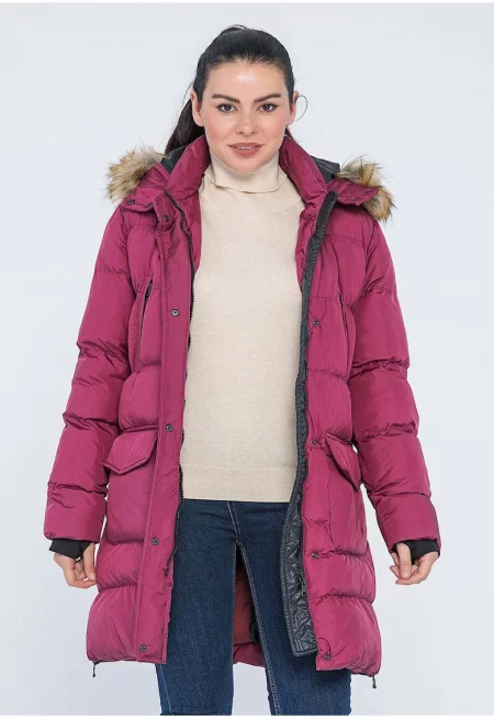 Капитонирано зимно яке с отделяща се качулка