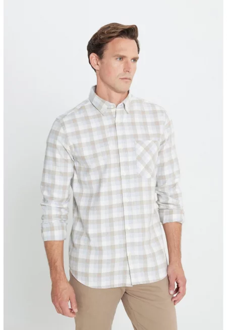 Карирана риза с пришит джоб