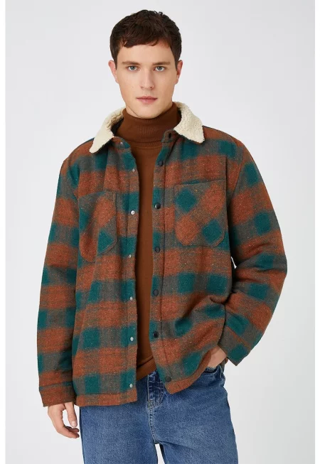 Карирано яке тип риза с капси