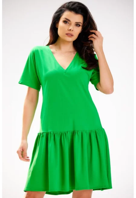 Лека рокля - с къси ръкави и волани