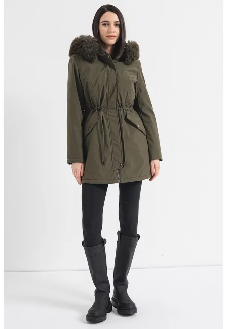 Подплатена зимна парка с качулка