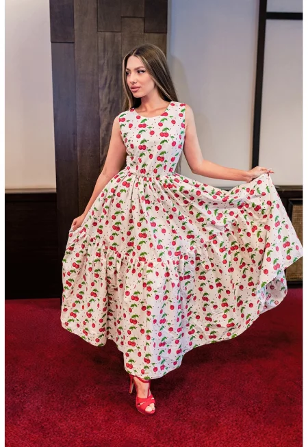 Разкроена рокля с джобове встрани - без ръкави