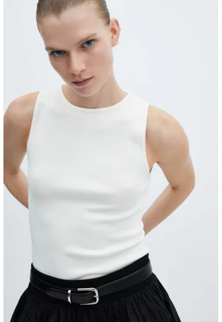 Рипсен топ Hernan с изрязан гръб