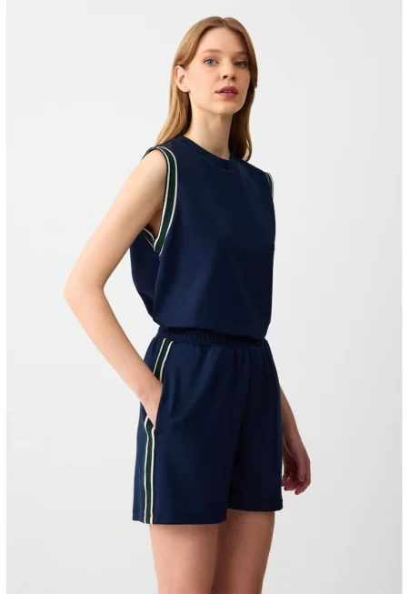 Широки бермуди - Бял/Тъмносин