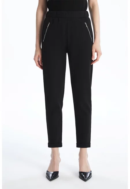 Слим панталон с джобове с цип