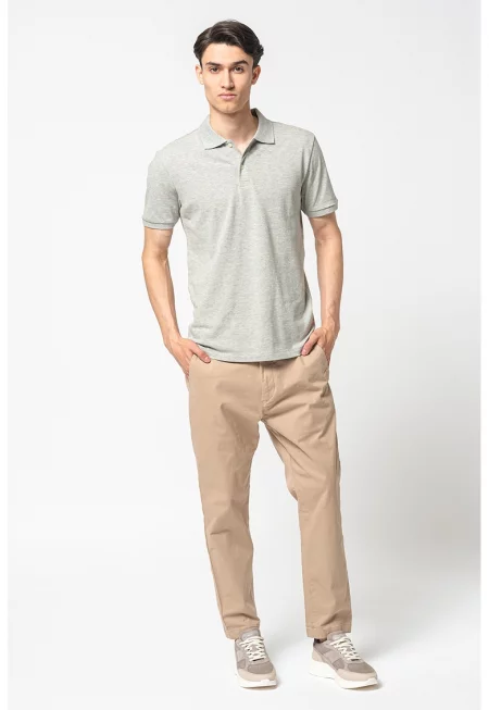 Тениска от пике с яка