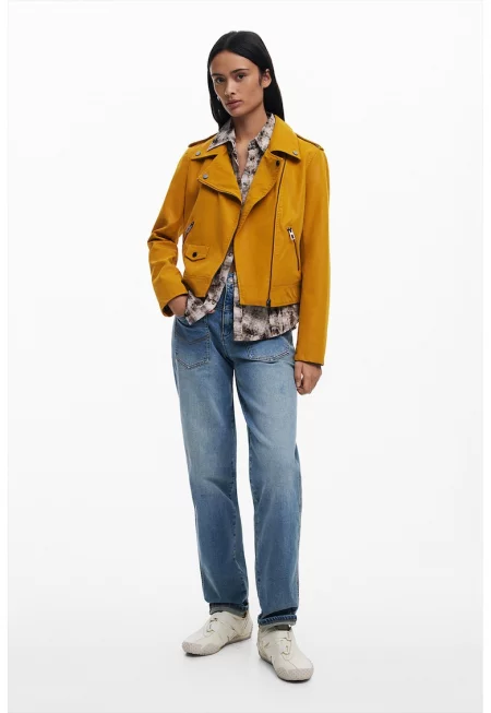 Яке от еко кожа с джобове с цип