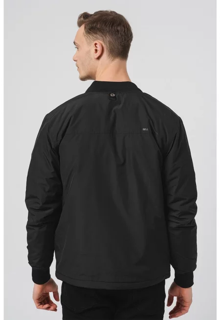 Яке с цип и джобове встрани