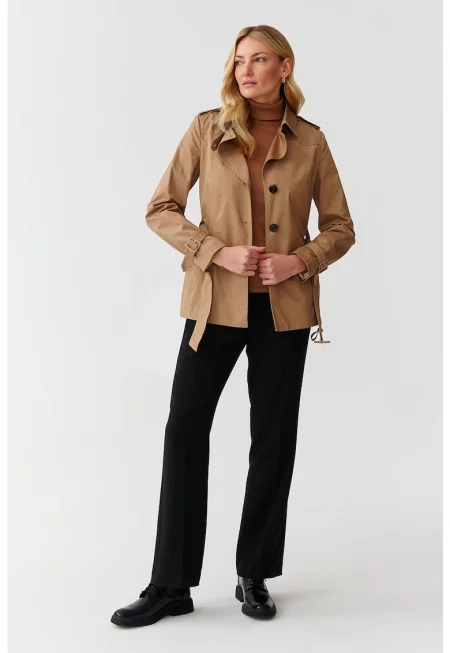 Яке с връзка