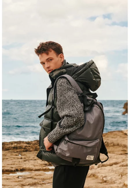 Капитониран елек с качулка - Черен/Каки