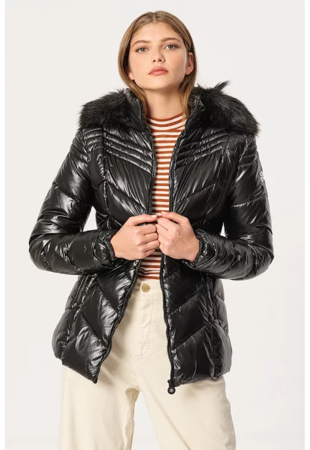 Капитонирано зимно яке Boshiny